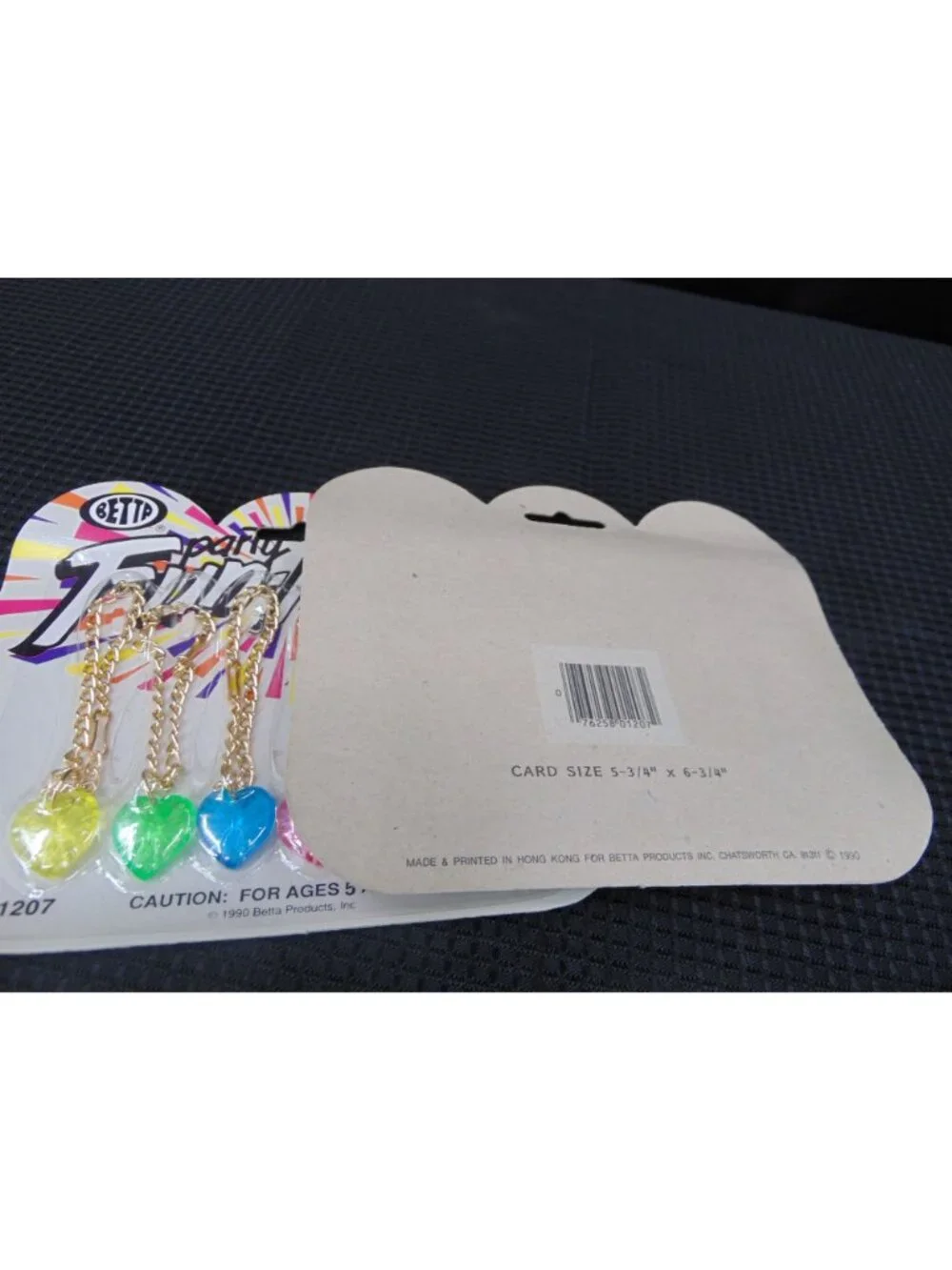 Vintage 90s Betta Party Favors Gold Tone Heart Bracelets Lot 2 Cards Pink Blue